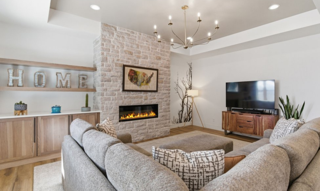 how to sell a house without losing money: by staging