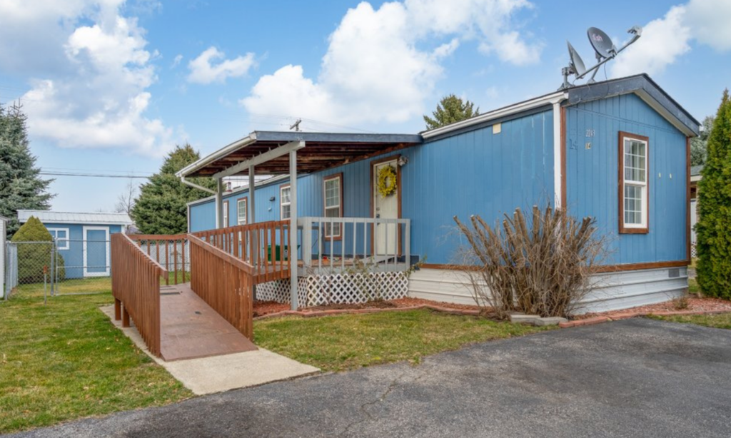 Gueneveres Way in Post Falls home for sale