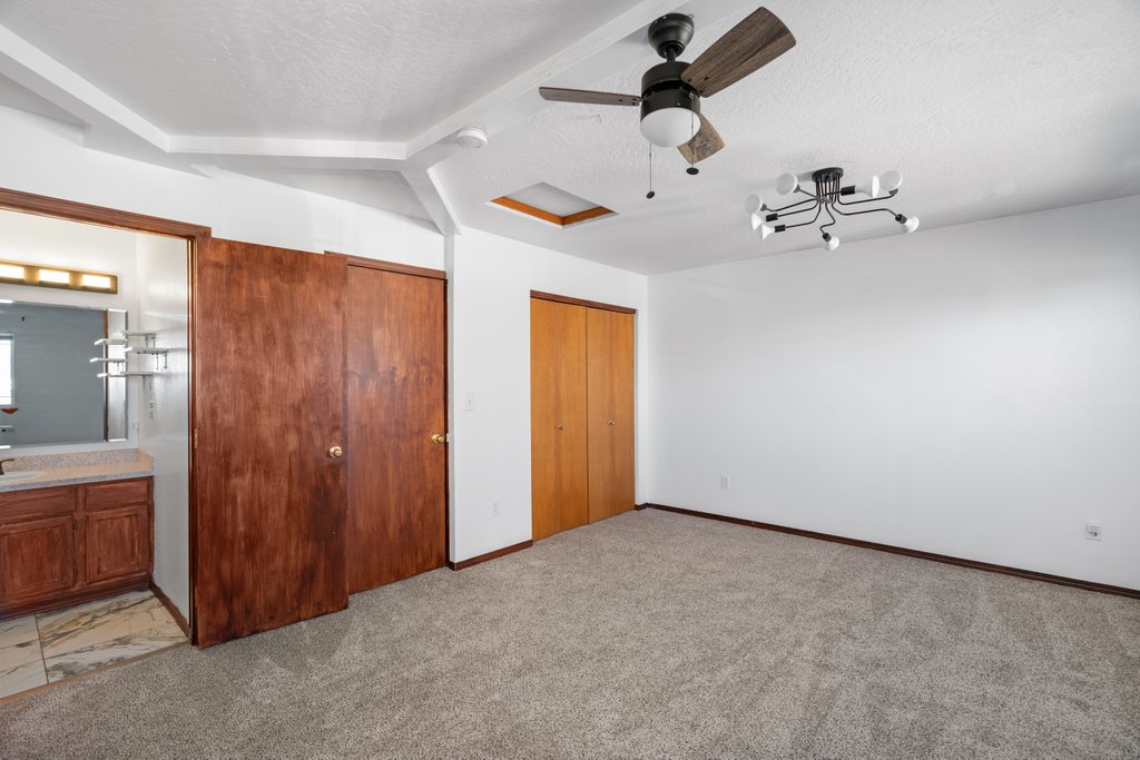 primary bedroom